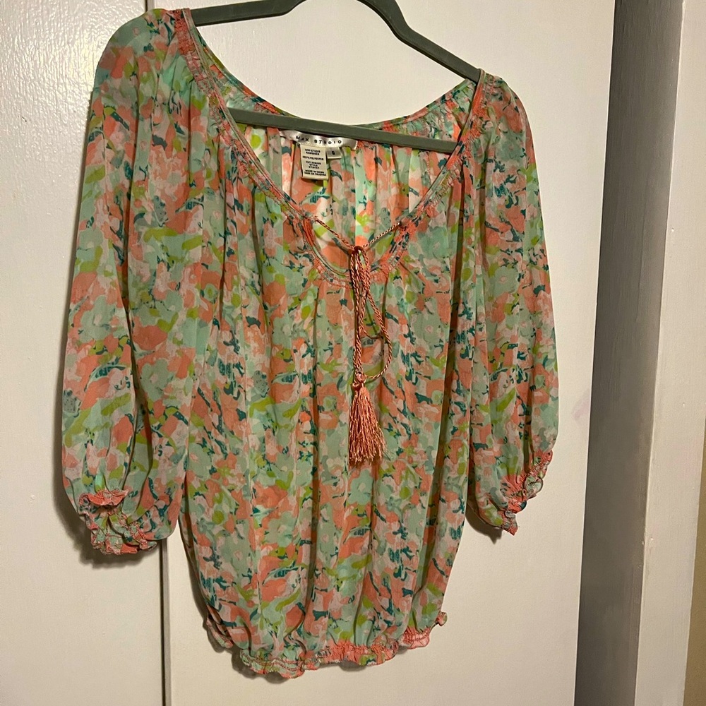 Max studio Floral Blouse-NWOT
